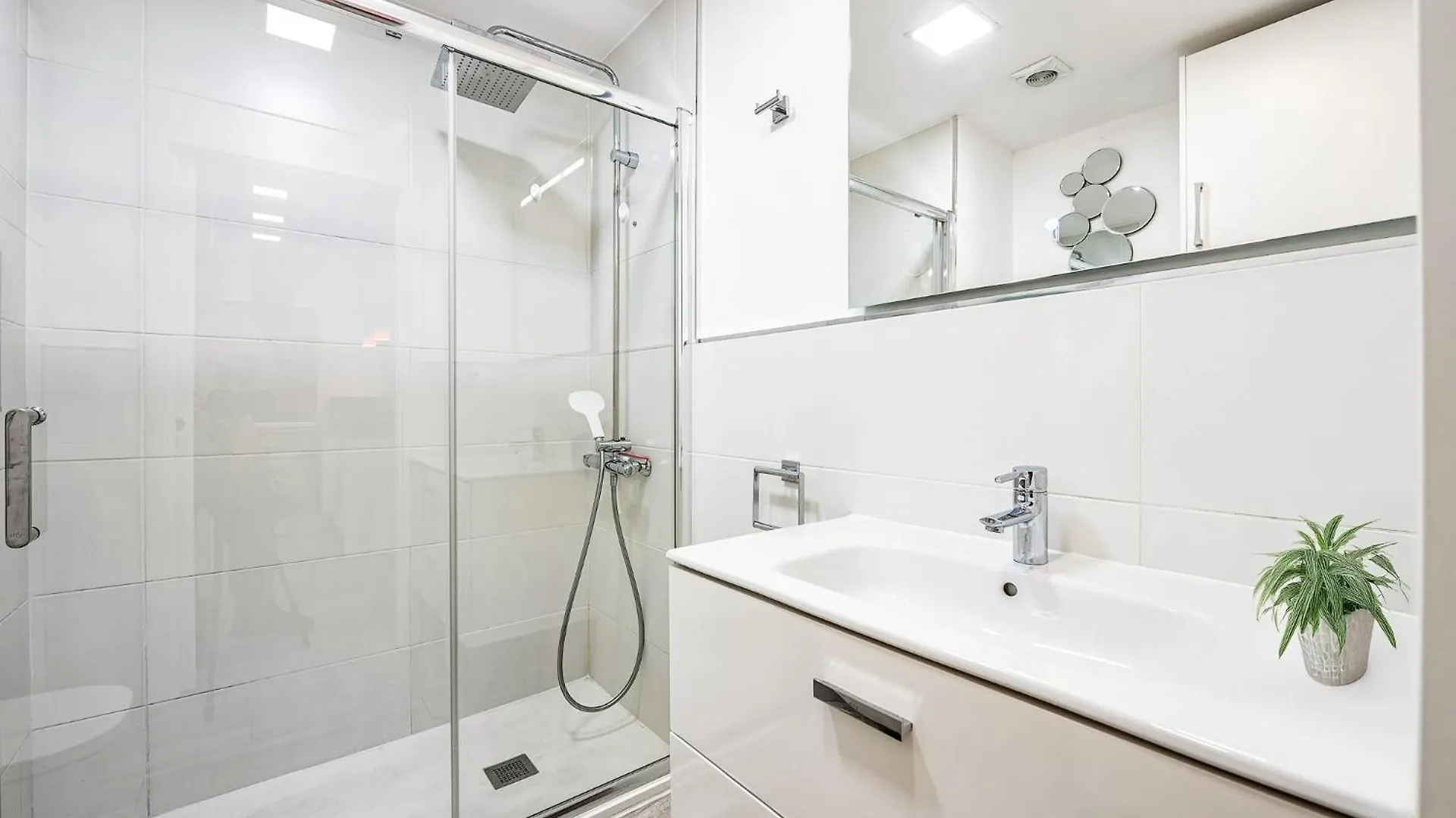 Luxury Pool View Apartment Iguazu Playa del Ingles